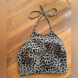 Awesome vintage 90s 100% genuine leather strappy tie back cropped halter top!